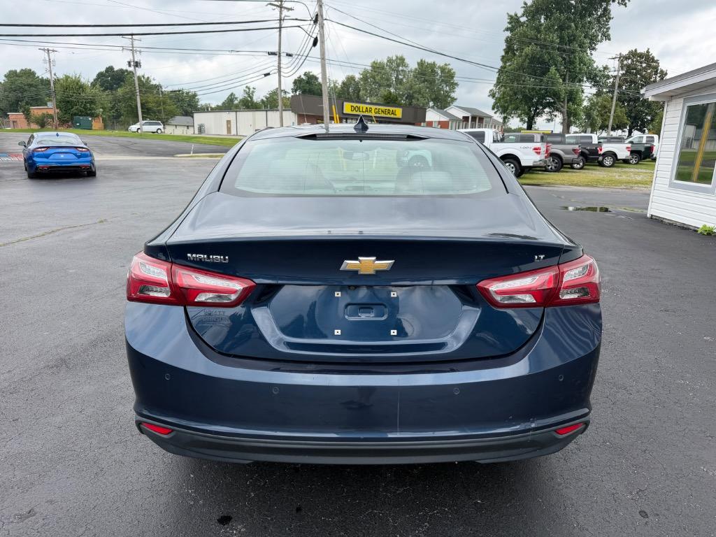 2019 Chevrolet Malibu - $13,998