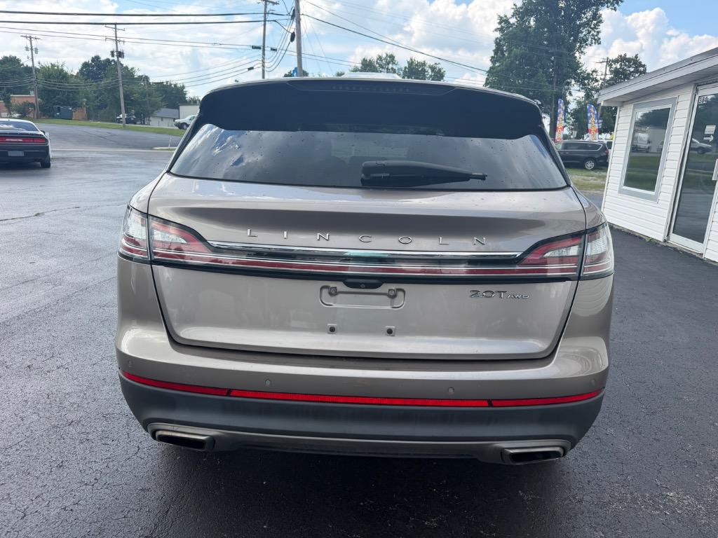2019 Lincoln Nautilus - $15,998