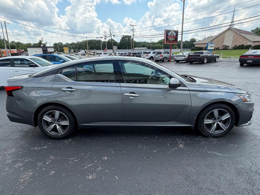 2019 Nissan Altima - $13,998
