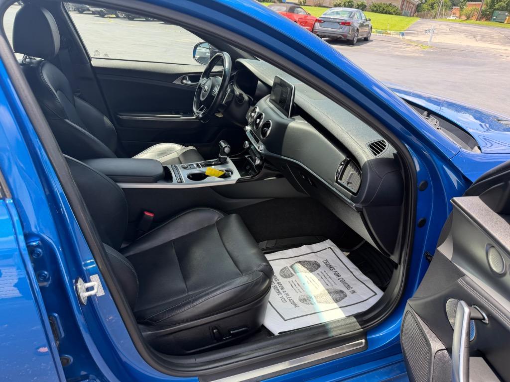 2018 Kia Stinger - $14,998