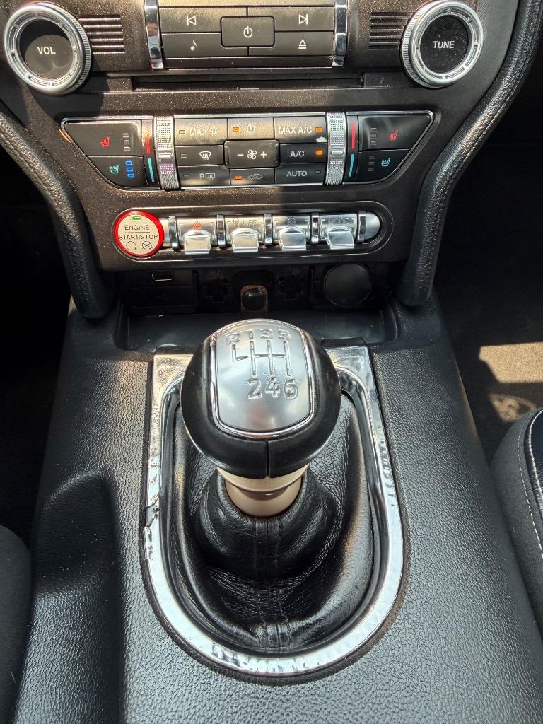 2016 Ford Mustang - $14,998