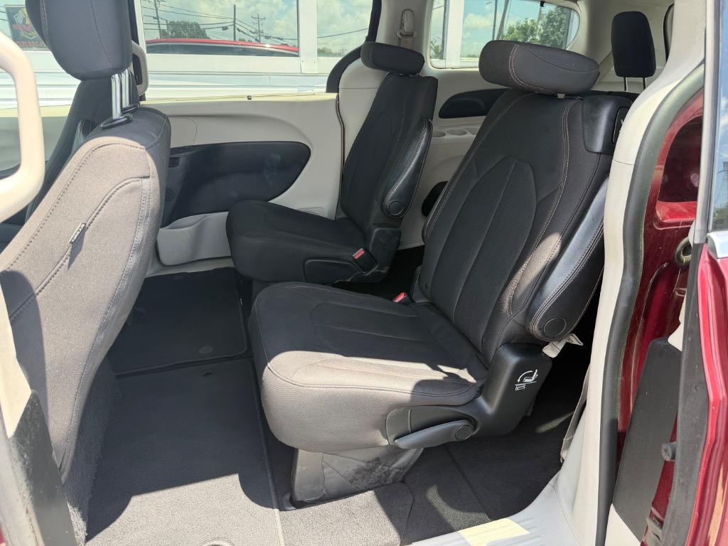 2017 Chrysler Pacifica - $10,998