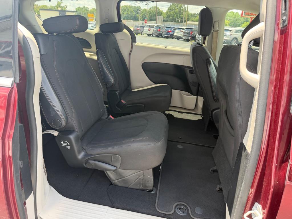 2017 Chrysler Pacifica - $10,998