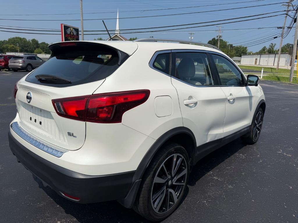 2018 Nissan Rogue - $14,998