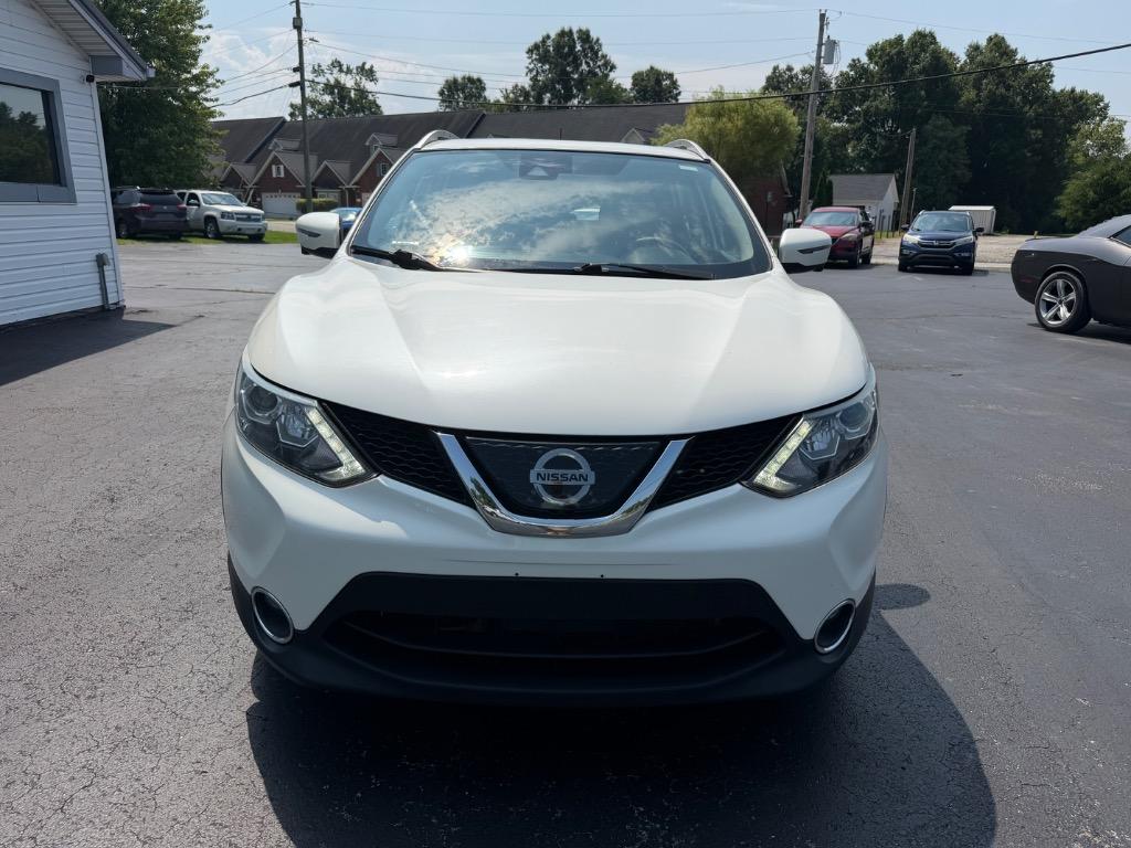 2018 Nissan Rogue - $14,998