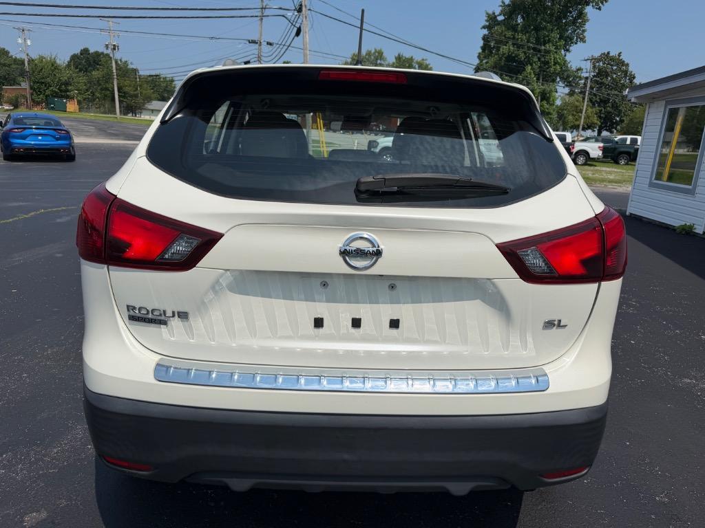 2018 Nissan Rogue - $14,998