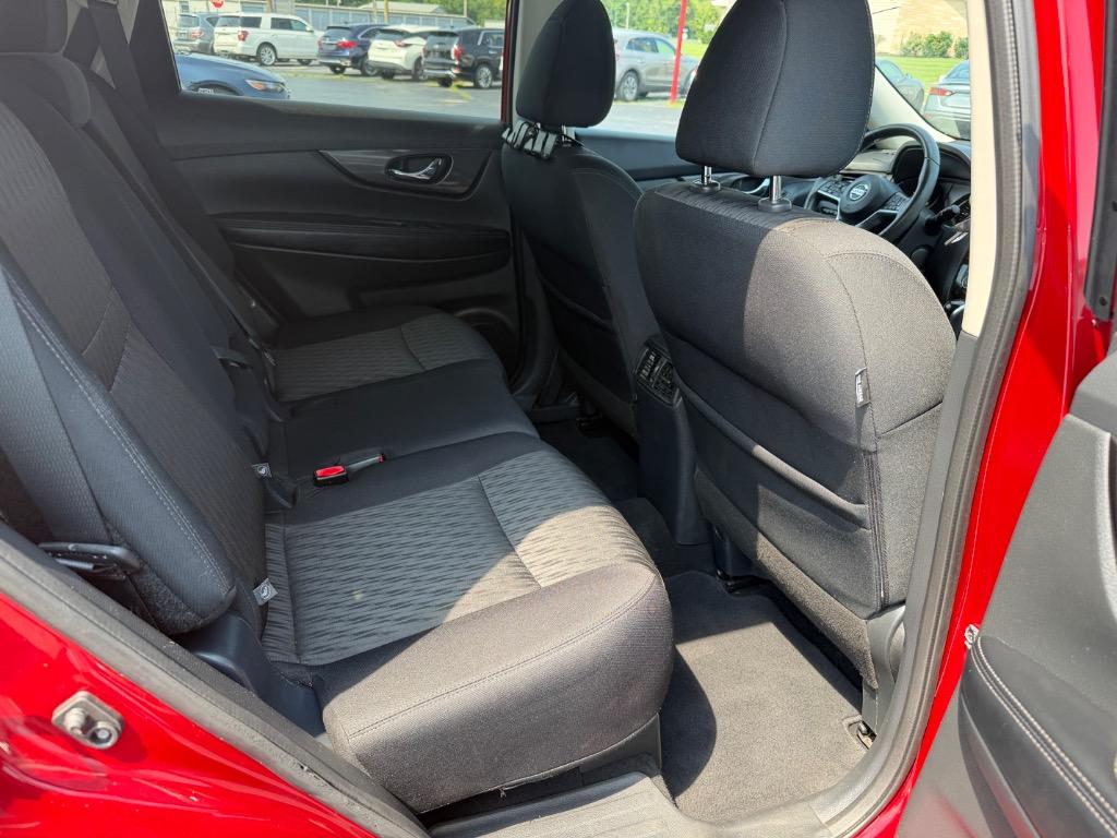 2018 Nissan Rogue - $13,998