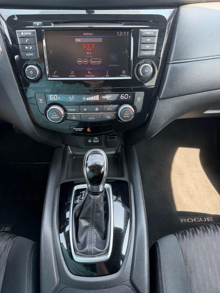 2018 Nissan Rogue - $13,998