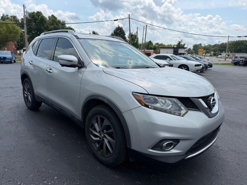 2016 Nissan Rogue - $12,998