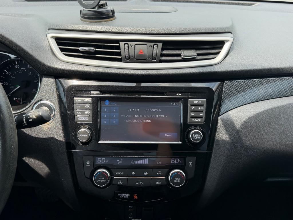 2016 Nissan Rogue - $12,998