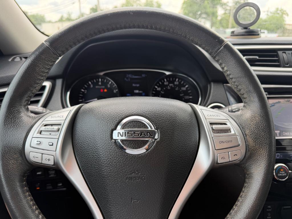 2016 Nissan Rogue - $12,998