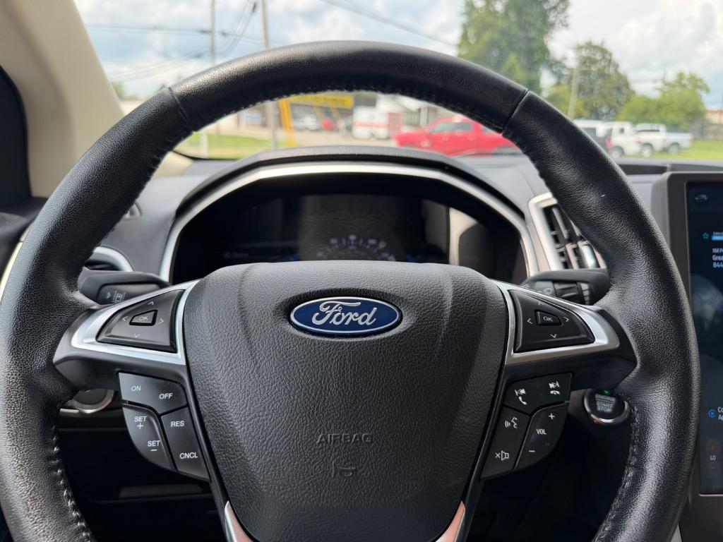 2021 Ford Edge - $17,998