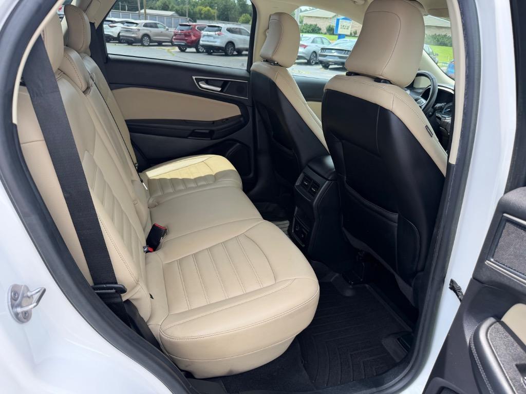 2021 Ford Edge - $17,998