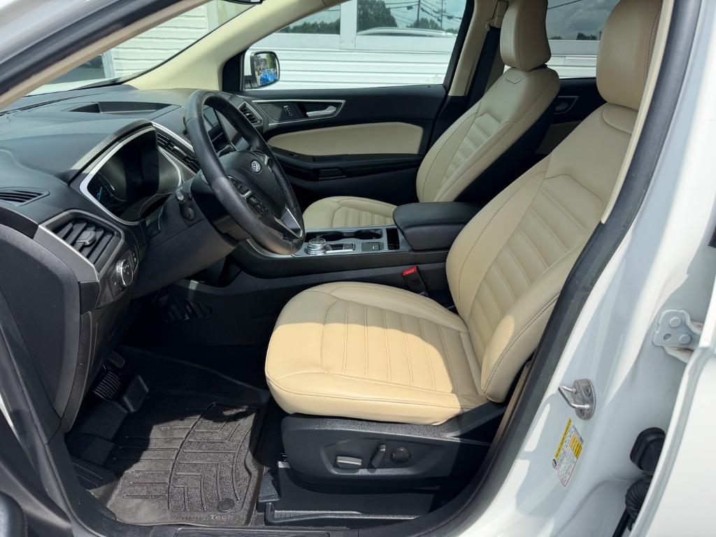 2021 Ford Edge - $17,998
