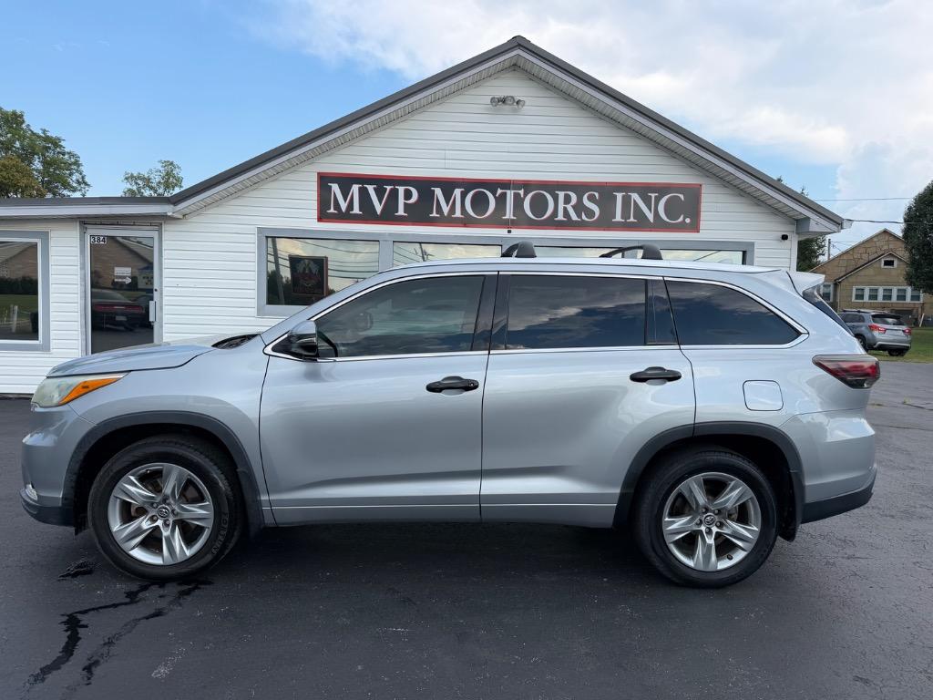 2016 Toyota Highlander - $17,998