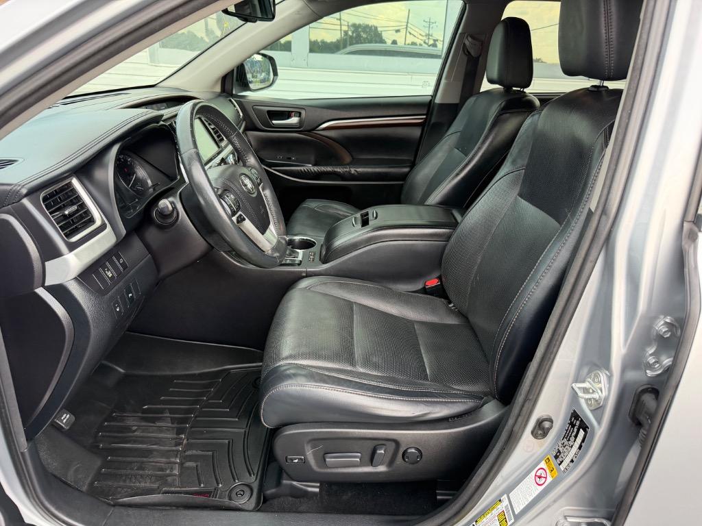 2016 Toyota Highlander - $17,998