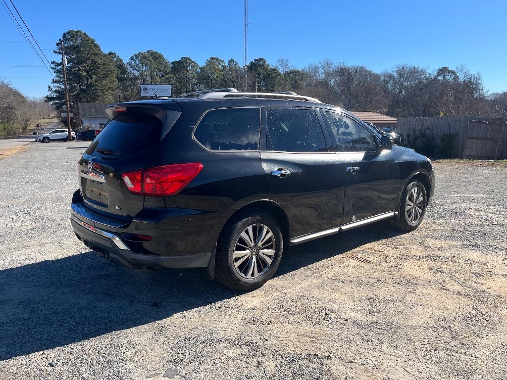 2017 Nissan Pathfinder