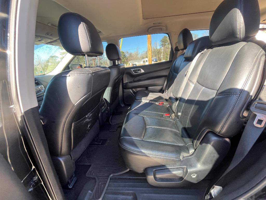 2017 Nissan Pathfinder