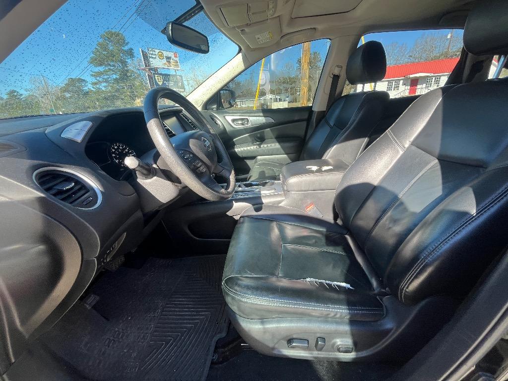 2017 Nissan Pathfinder