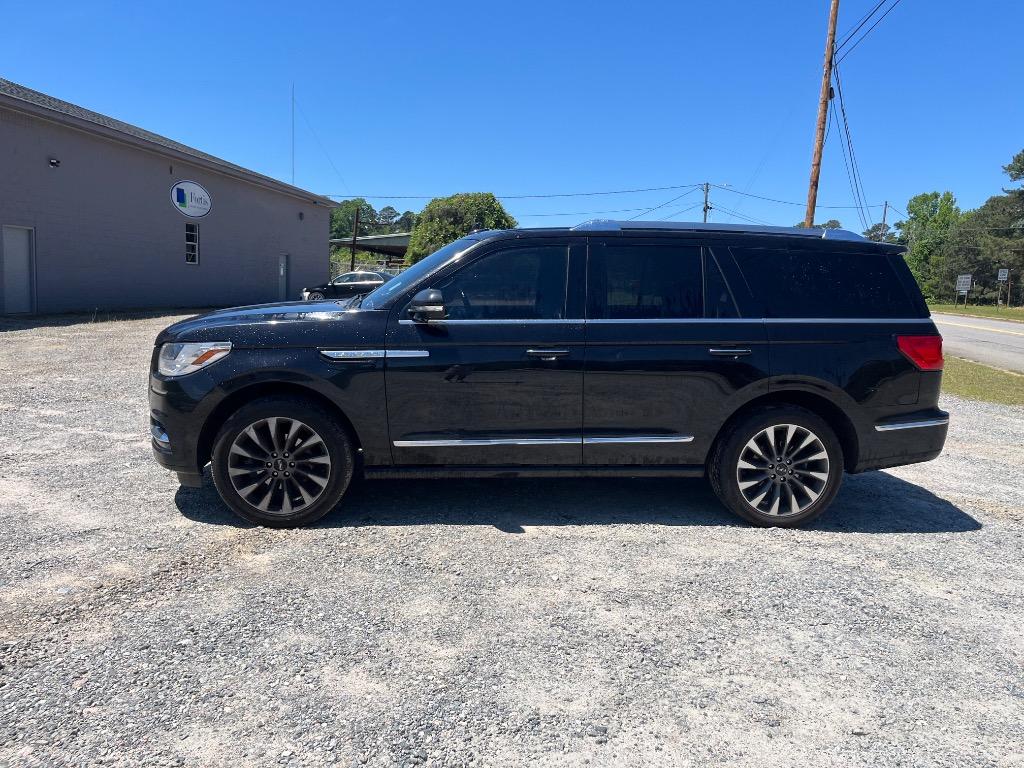 2020 Lincoln Navigator