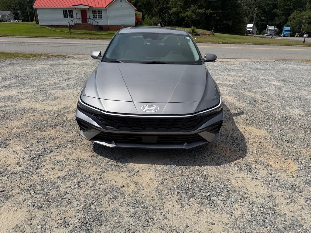 2025 Hyundai Elantra