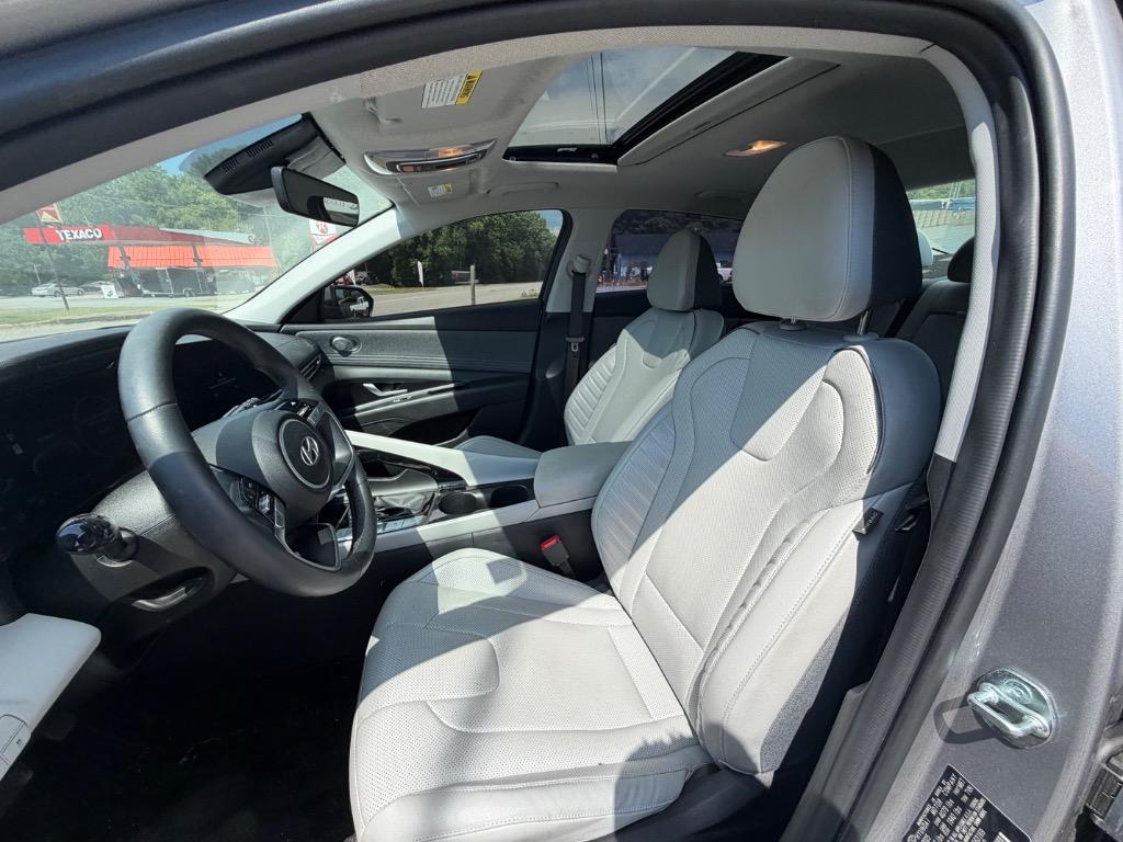 2025 Hyundai Elantra