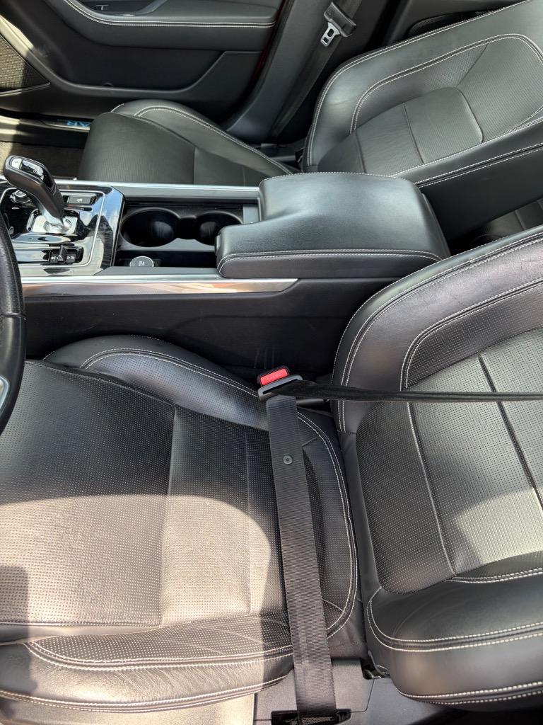 2020 Jaguar XE
