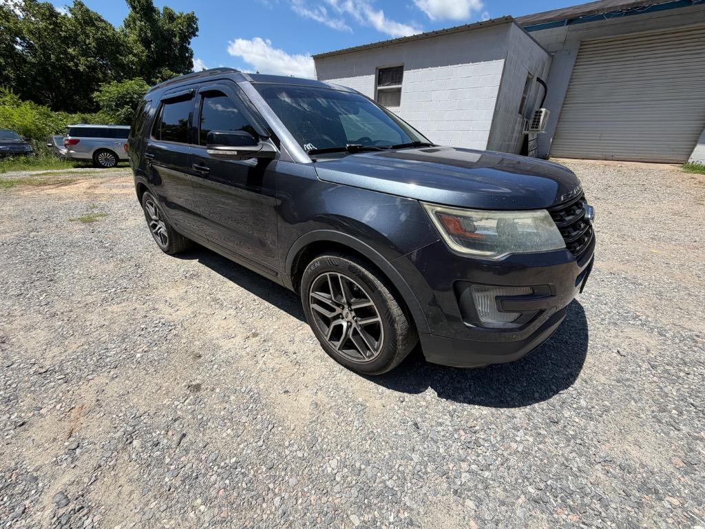 2017 Ford Explorer