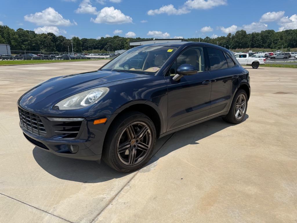2017 Porsche Macan
