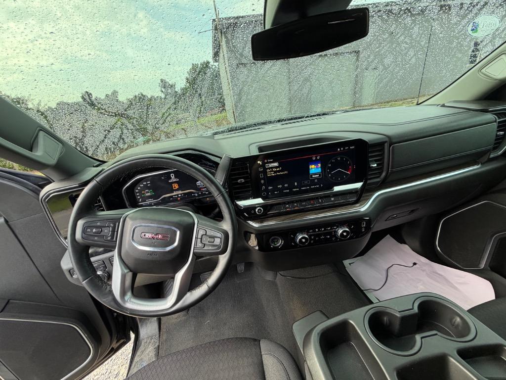 2024 GMC Sierra