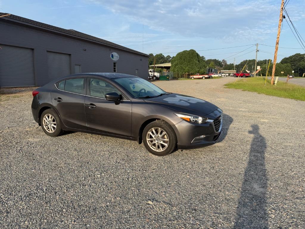 2017 MAZDA MAZDA3