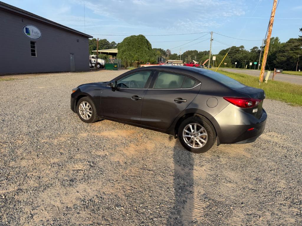2017 MAZDA MAZDA3