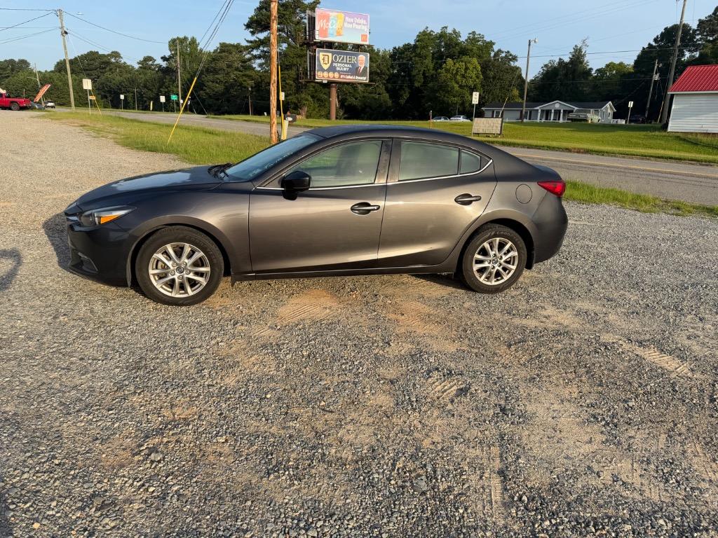 2017 MAZDA MAZDA3