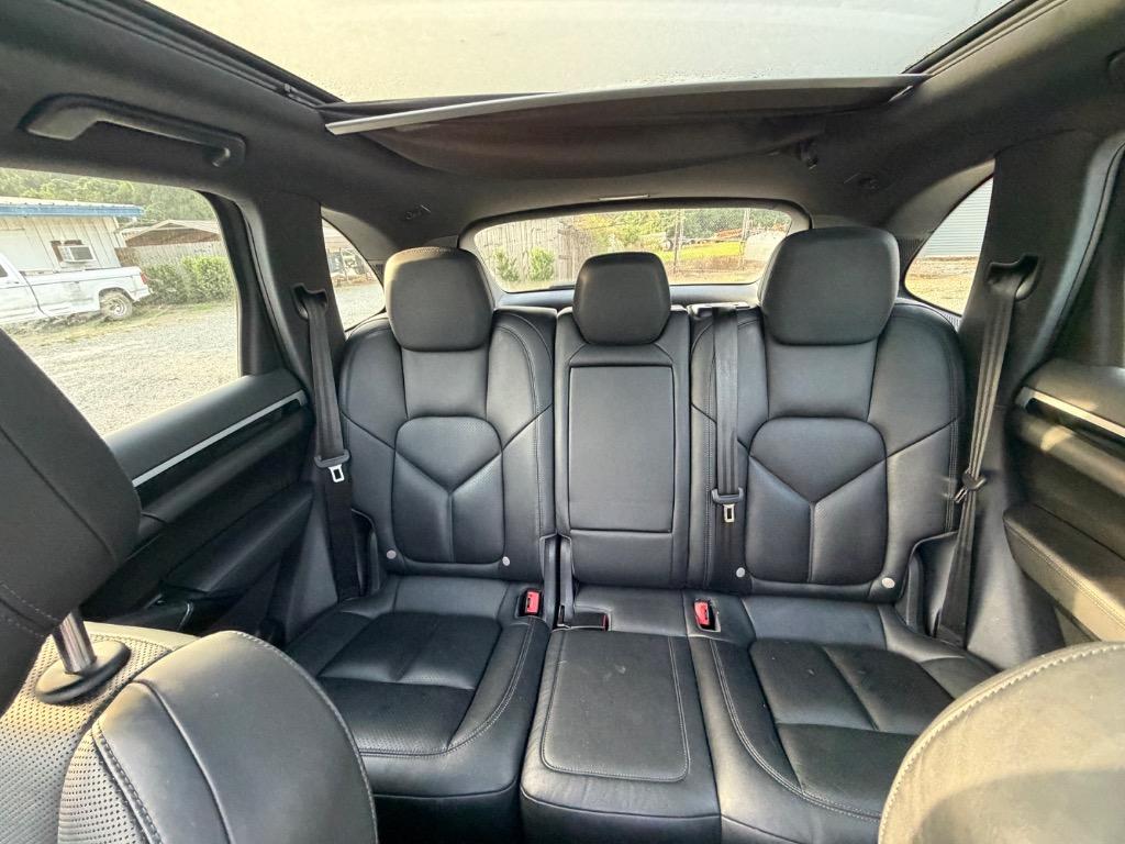2016 Porsche Cayenne