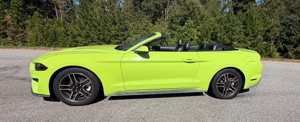 2020 Ford Mustang