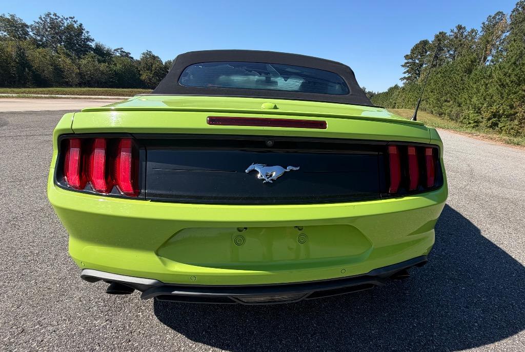 2020 Ford Mustang
