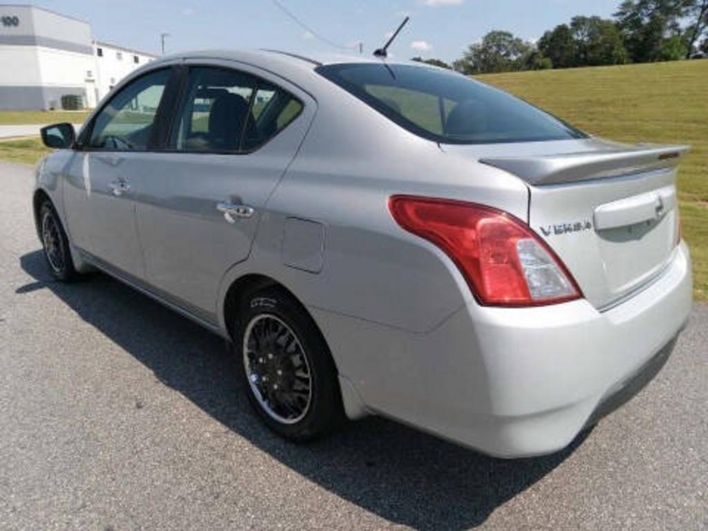 2018 Nissan Versa - $8,411