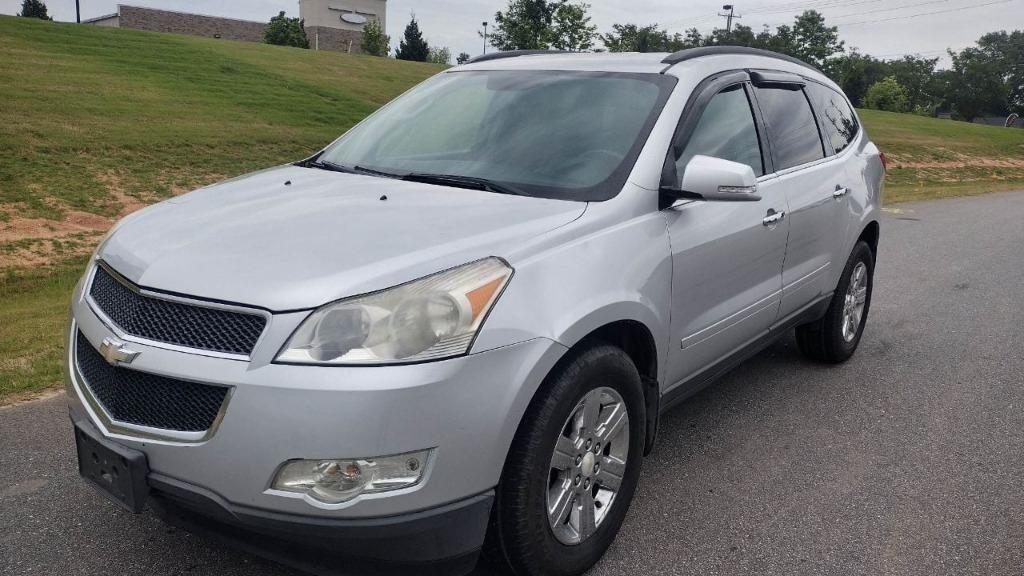 2012 Chevrolet Traverse LT photo