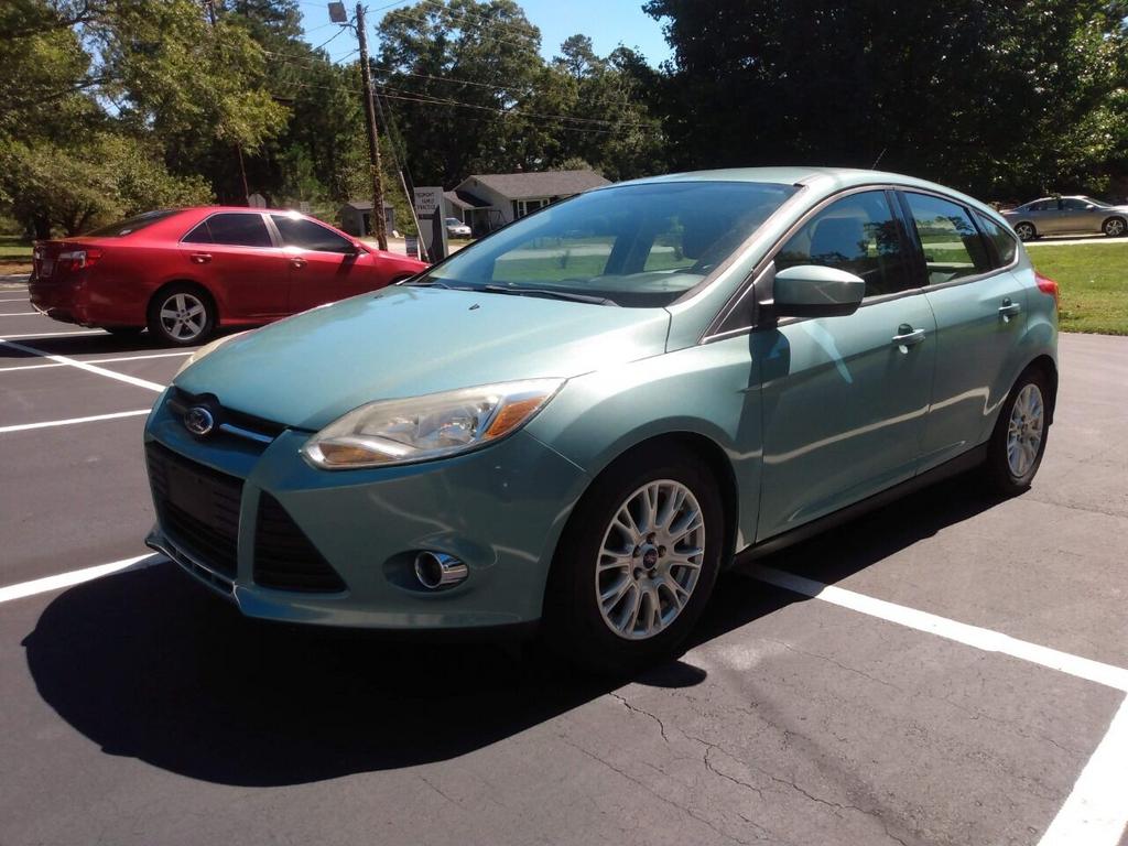 2012 Ford Focus SE photo