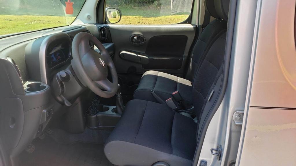 2010 Nissan cube