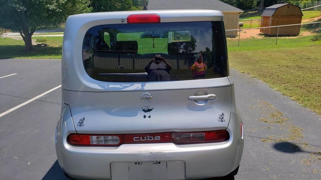 2010 Nissan cube