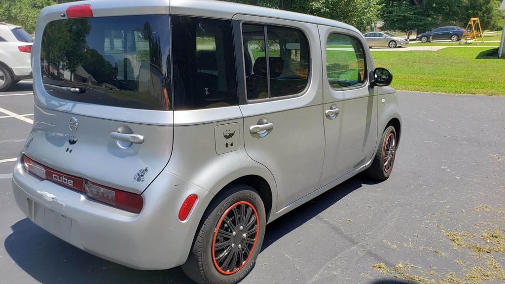 2010 Nissan cube