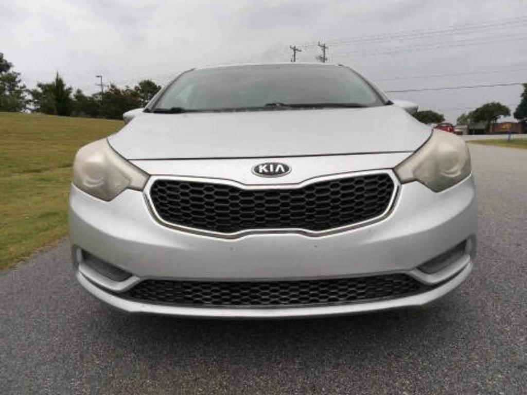 2016 Kia Forte - $7,955