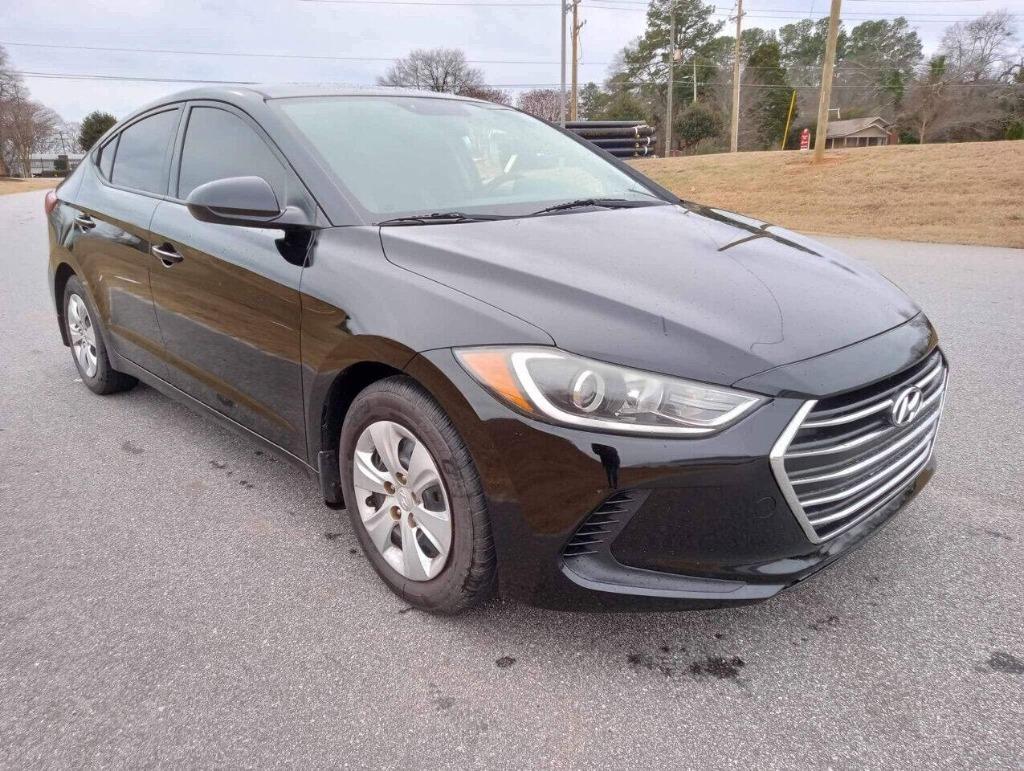 2018 Hyundai Elantra - $13,932