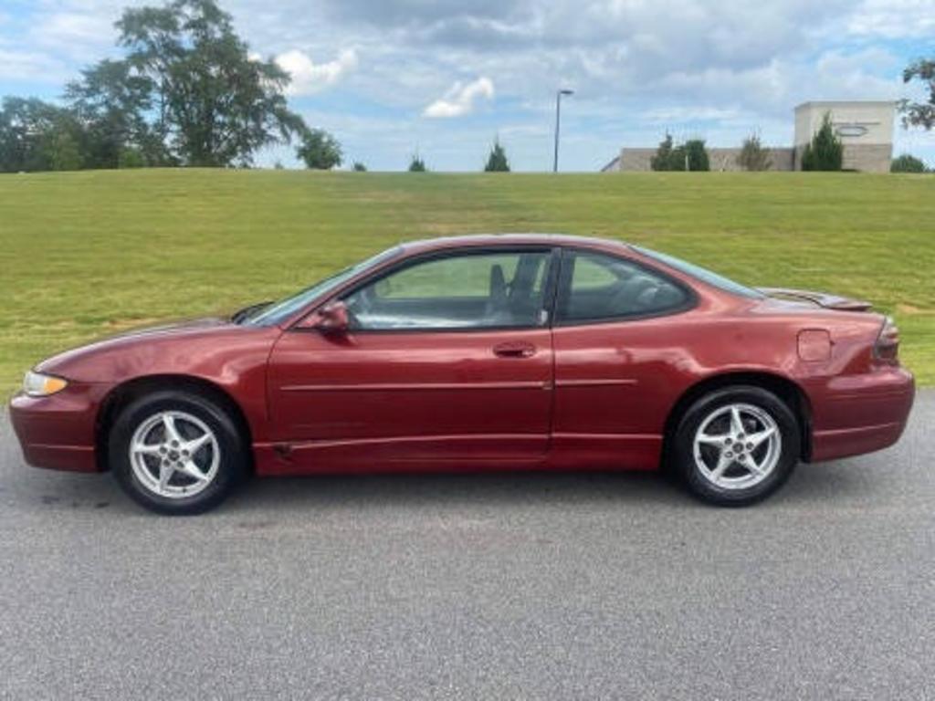 2002 Pontiac Grand Prix - $3,310