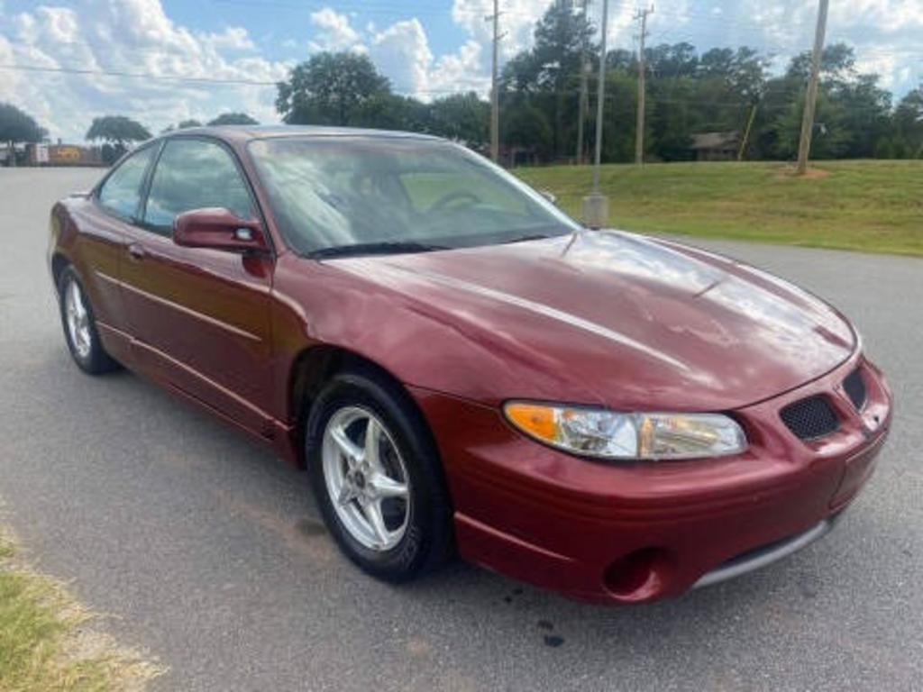 2002 Pontiac Grand Prix - $3,310