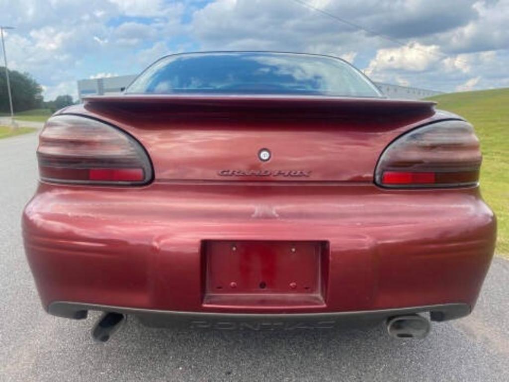 2002 Pontiac Grand Prix - $3,310