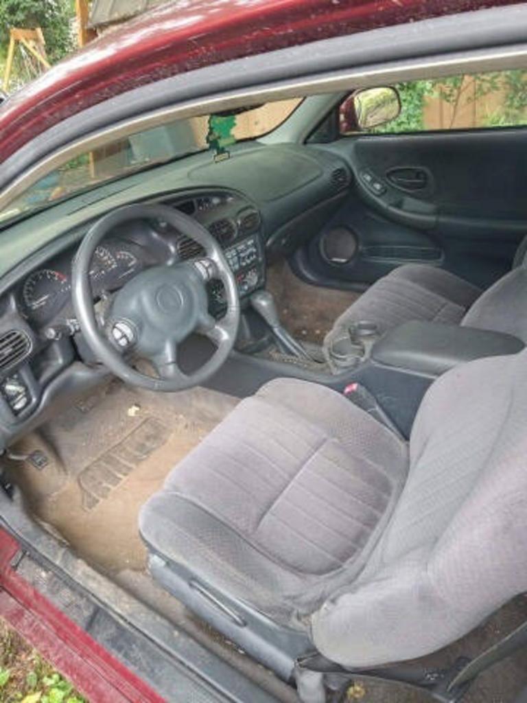 2002 Pontiac Grand Prix - $3,310