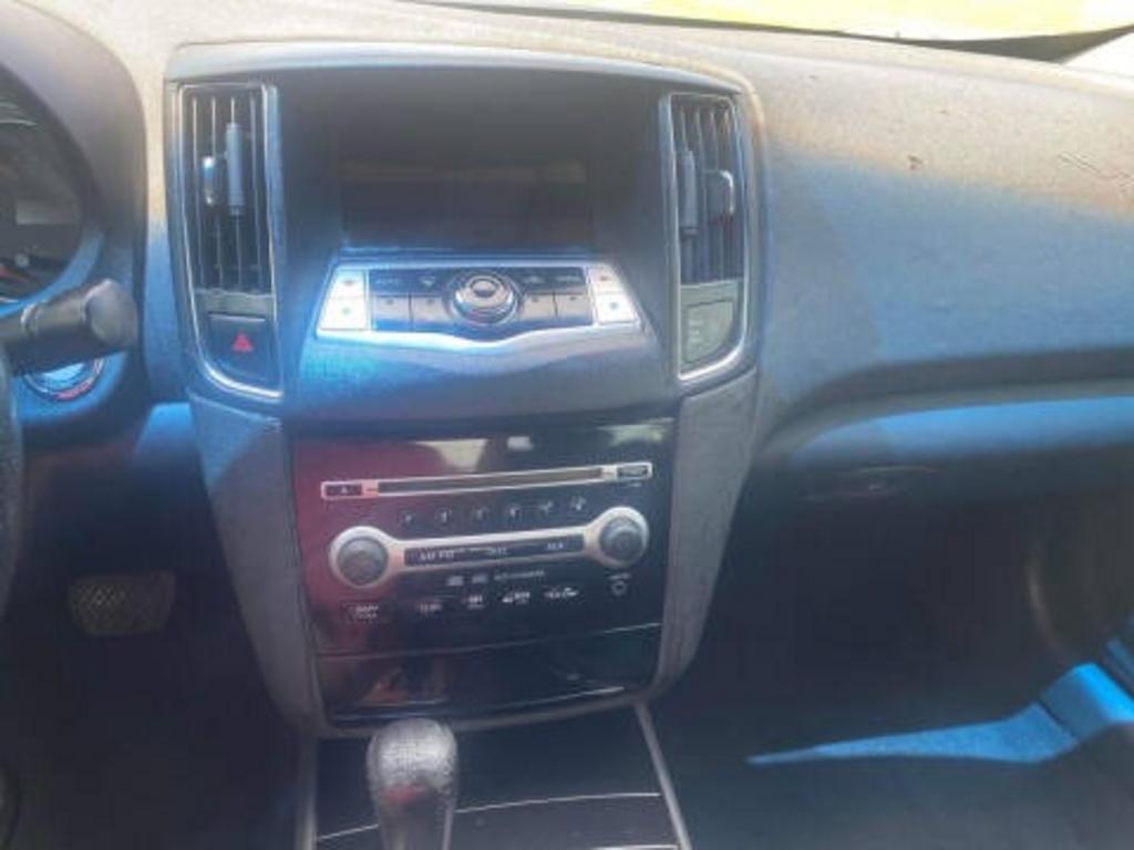 2010 Nissan Maxima - $7,273