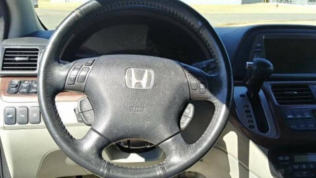 2008 Honda Odyssey - $8,511